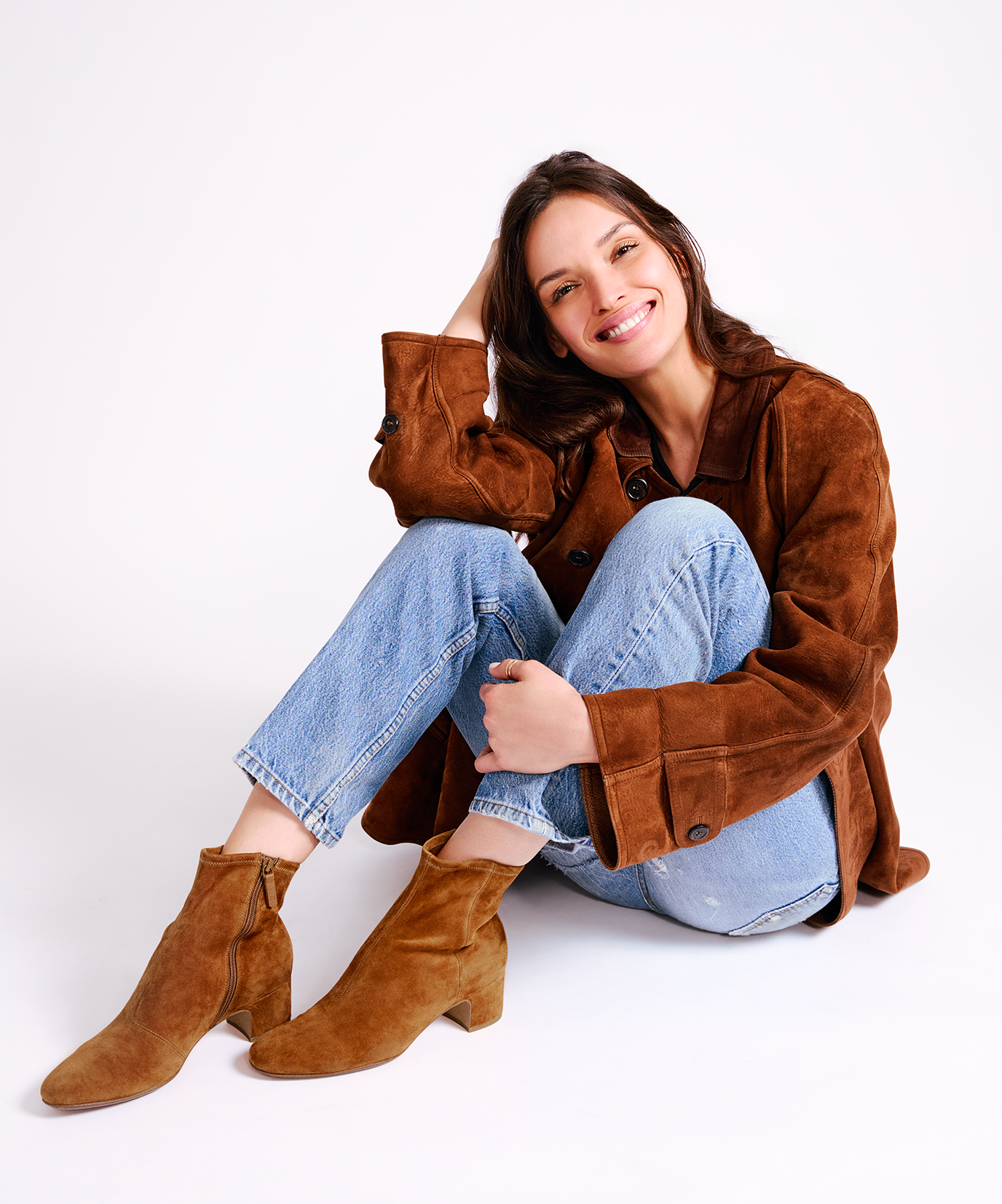 tan_50_bootie_on_fig-1.png
